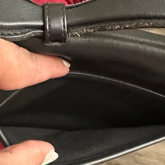 Coach Willis Black Leather Handbag with Gold Clasp - Picture 6 of 13